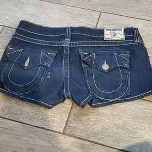 True Religion Woman's Shorts // Dark Wash // Josie